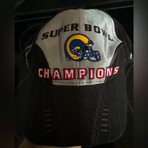 Super Bowl 2000 rams hat!